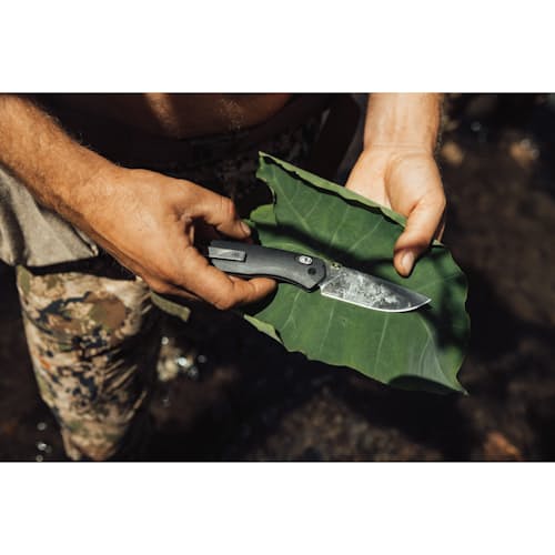 lifestyle image of The Carter XL Pocket Knife