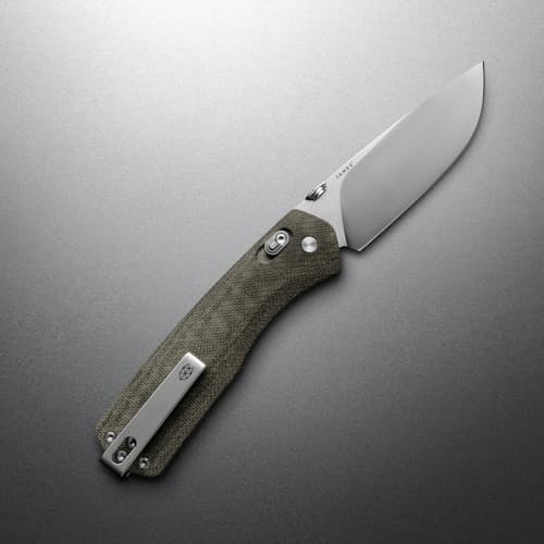 laydown image of The Carter XL Pocket Knife