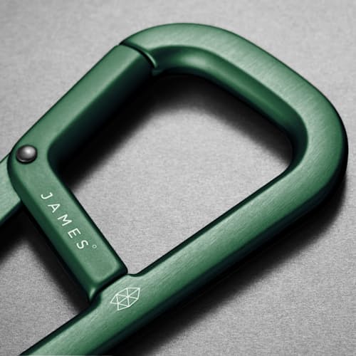 laydown image of The Hardin Carabiner