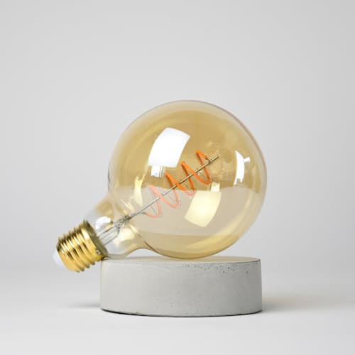 laydown image of Filament Bulb & Fitting