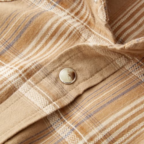 laydown image of Rodeo Long Sleeve Snapshirt