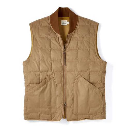 laydown image of Caliber Vest