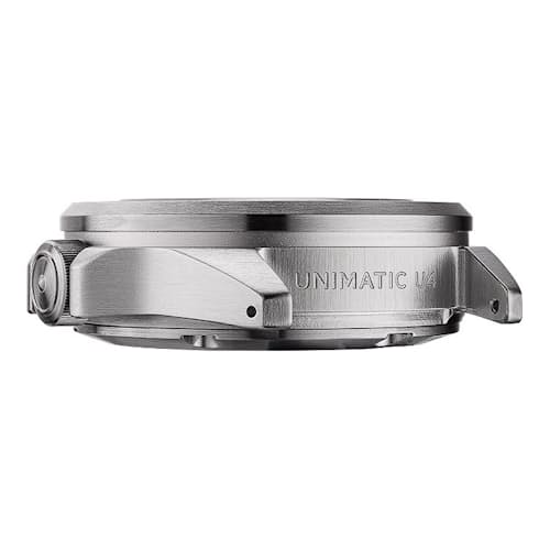 laydown image of UC4 Watch