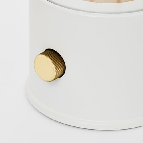 laydown image of The Muse Light