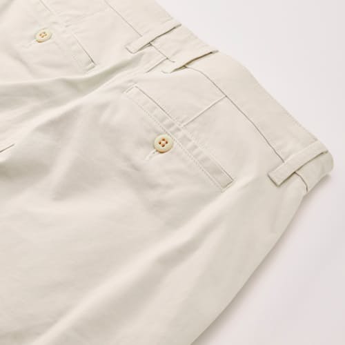 laydown detail image of 365 Chino Short - 9"
