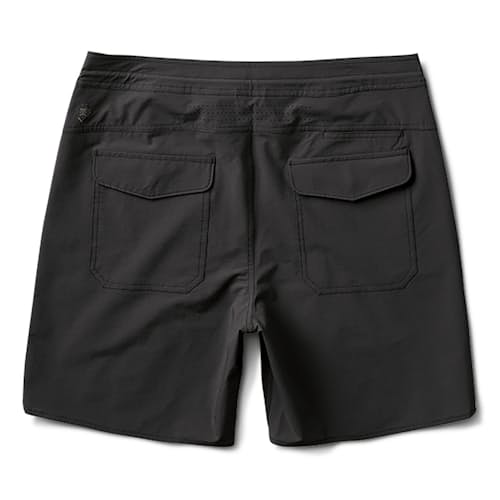 laydown image of Layover Trail Hybrid Short 3.0 - 7"