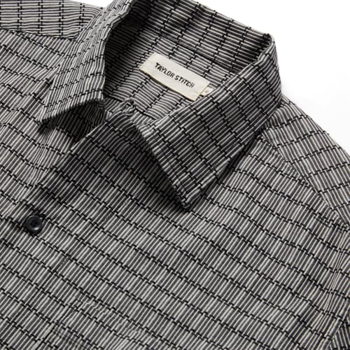 laydown image of The Hawthorne Short Sleeve Shirt