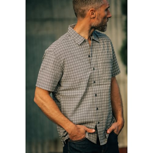 laydown image of The Hawthorne Short Sleeve Shirt