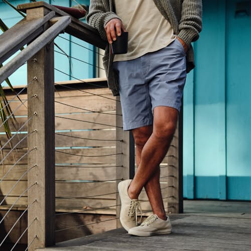laydown image of Flyweight Flex Short - 8"
