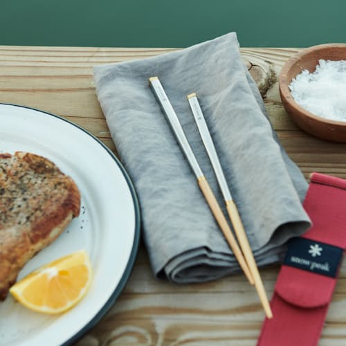 laydown image of Wabuki Chopsticks L