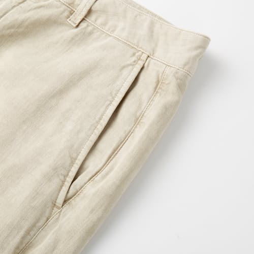 laydown image of 365 Cotton Linen Short - 7"