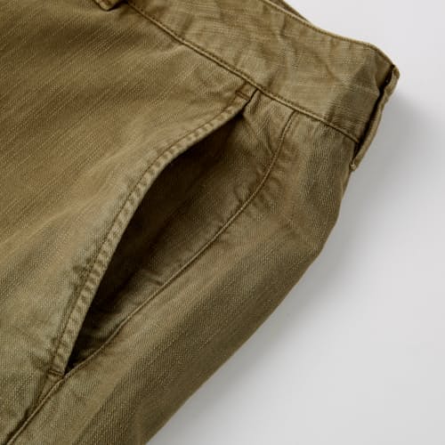 laydown image of 365 Cotton Linen Short - 7"