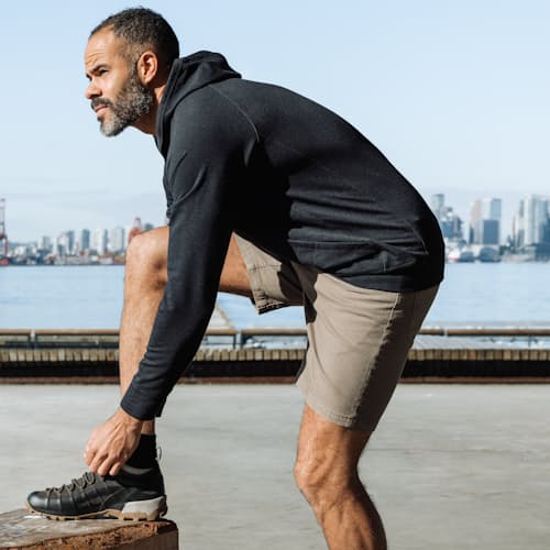 lifestyle image of Rover Short - 7"