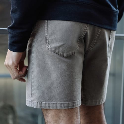 lifestyle image of Rover Short - 7"