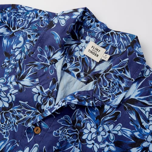laydown image of SS Retro Hawaiian Printed Shirt