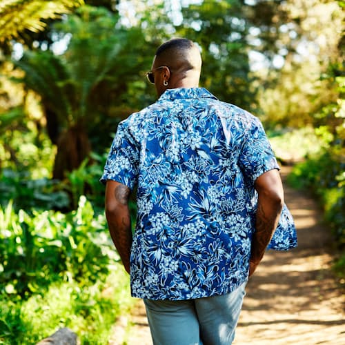 laydown image of SS Retro Hawaiian Printed Shirt
