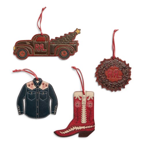 laydown image of Ornament Set