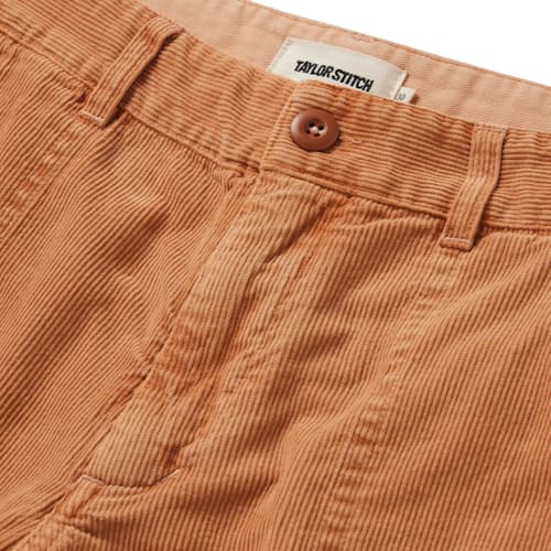 laydown image of The Trail Short - 8"