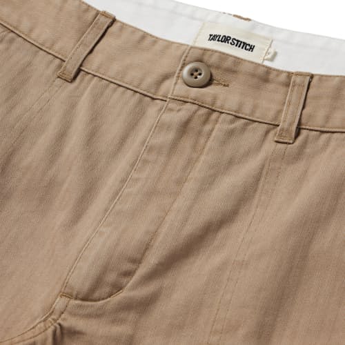 lifestyle image of The Trail Short - 8"