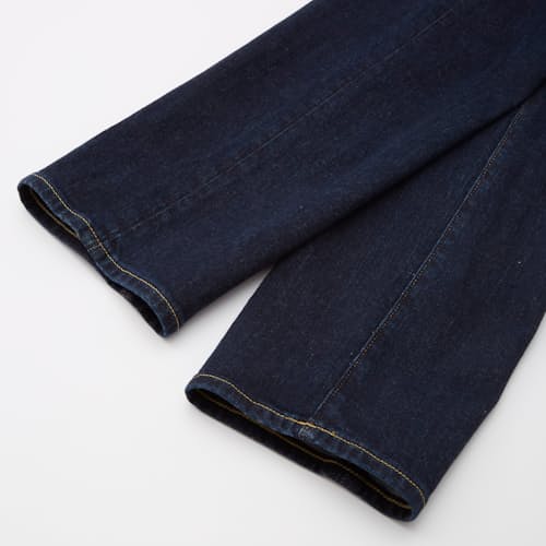 laydown image of Italian Jean - Slim