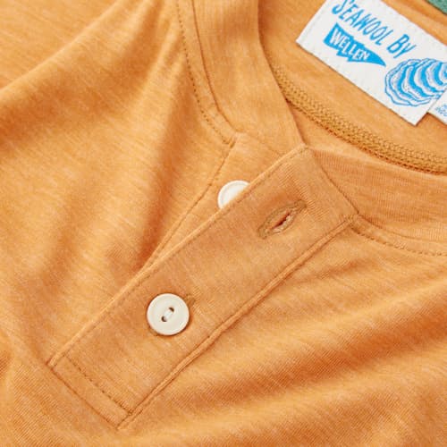 laydown image of Seawool Henley