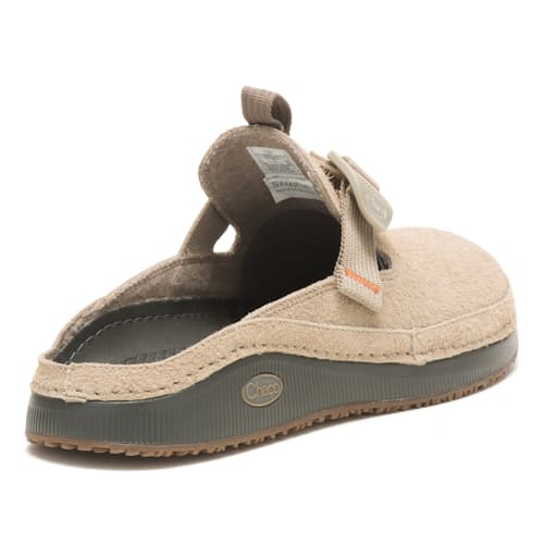 laydown image of Paonia Clog