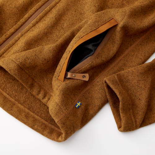 laydown image of Buck Fleece