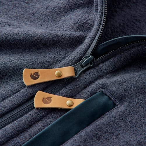 laydown image of Buck Fleece