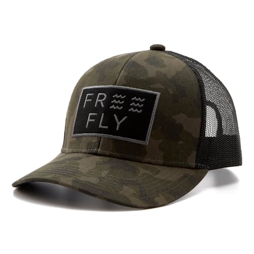 laydown image of Wave Snapback Hat