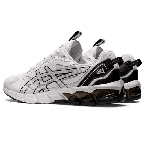 lifestyle image of Gel-Quantum 90 Sneaker