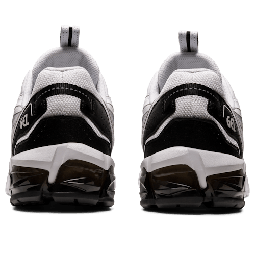 lifestyle image of Gel-Quantum 90 Sneaker