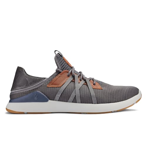 laydown image of Mio Li Sneaker