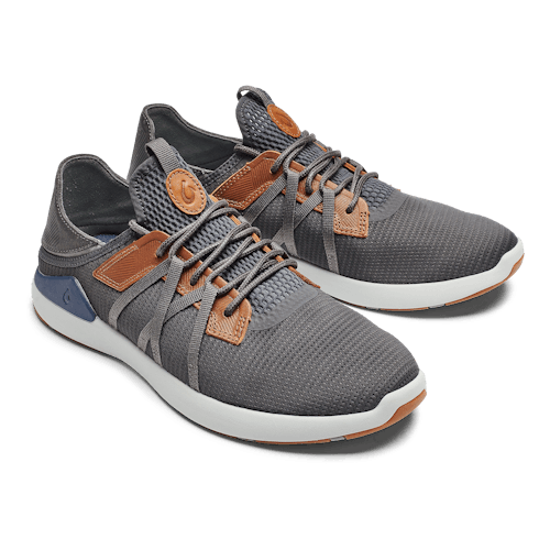 laydown image of Mio Li Sneaker
