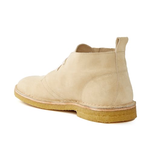 laydown image of Mason Chukka Boot