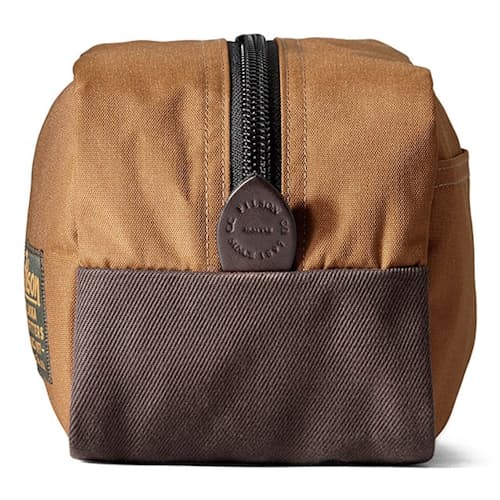 laydown image of Dryden Travel Pack