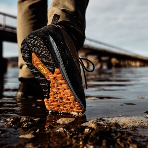 laydown image of Duckboot Low