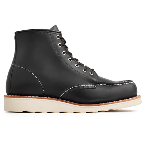 laydown image of Women's 6-Inch Classic Moc Boot