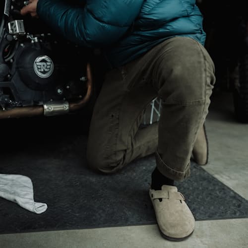 lifestyle image of Rover Double-Knee Work Pant - HB Slim