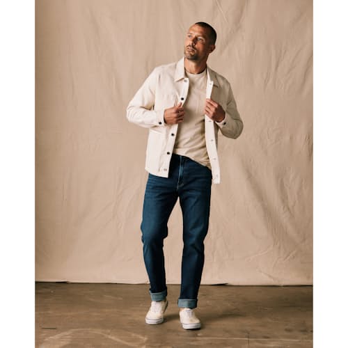 Zack is 6'0" and wearing a 32x32