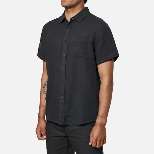 on model image of Alan Short Sleeve Shirt