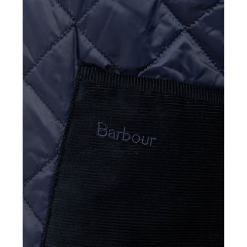 lifestyle image of Hoxton Liddesdale Quilted Jacket