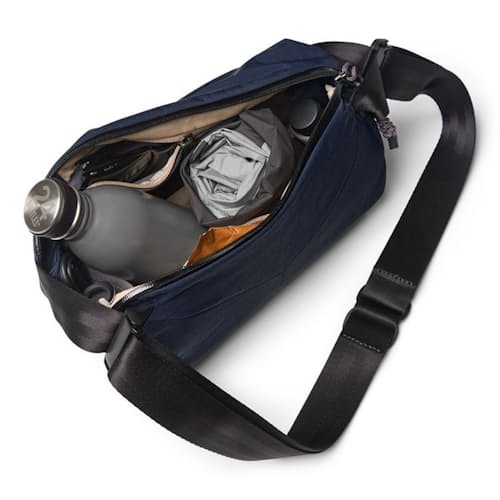 laydown image of Venture Sling 6L