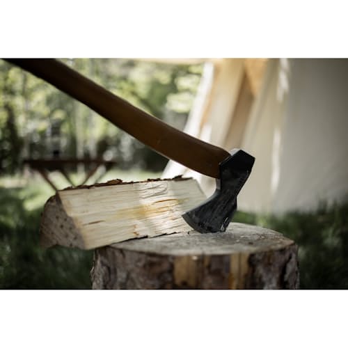 laydown image of Felling Axe