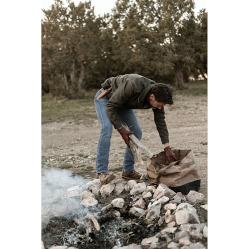 laydown image of Adventure Paring Knife