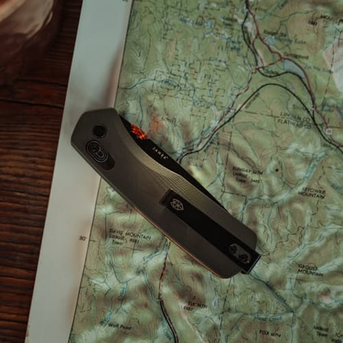 laydown image of The Carter Pocket Knife - Exclusive