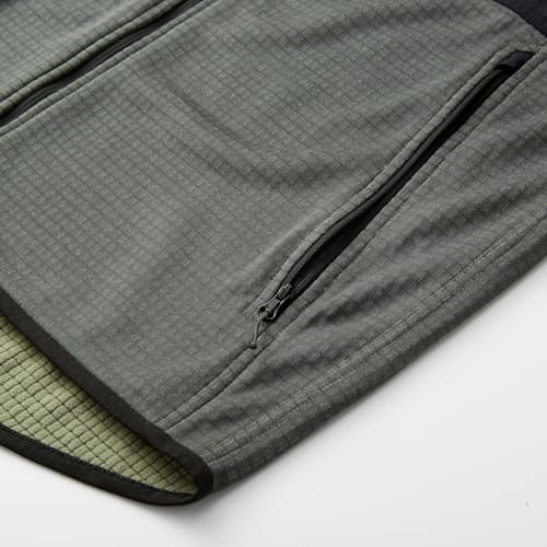 lifestyle image of Trail Grid Fleece Full Zip Vest