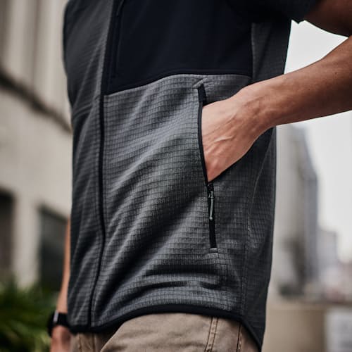 lifestyle image of Trail Grid Fleece Full Zip Vest