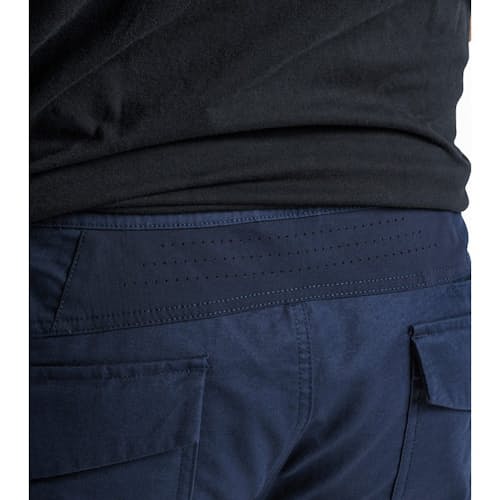 laydown detail image of Layover Traveler Pant