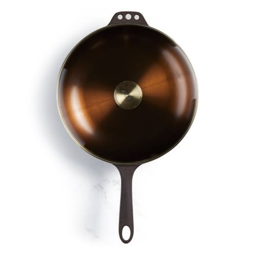 laydown image of No. 11 Deep Skillet with Glass Lid