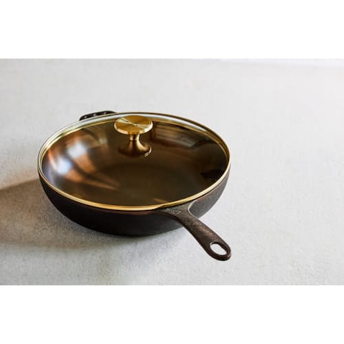 lifestyle image of No. 11 Deep Skillet with Glass Lid